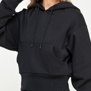 FLEECE CROP PULLOVER HOODIE-BLACK